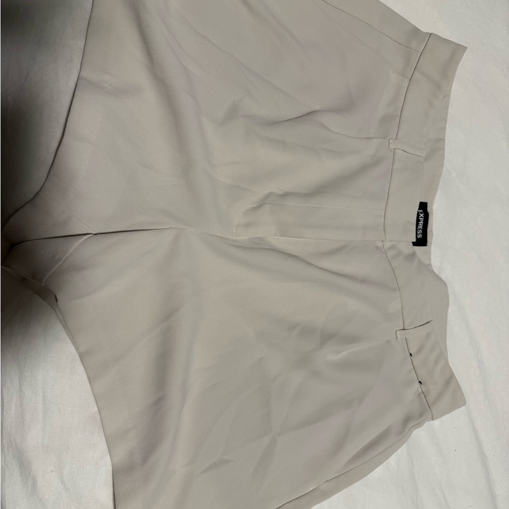 Off-white High-Waisted Shorts